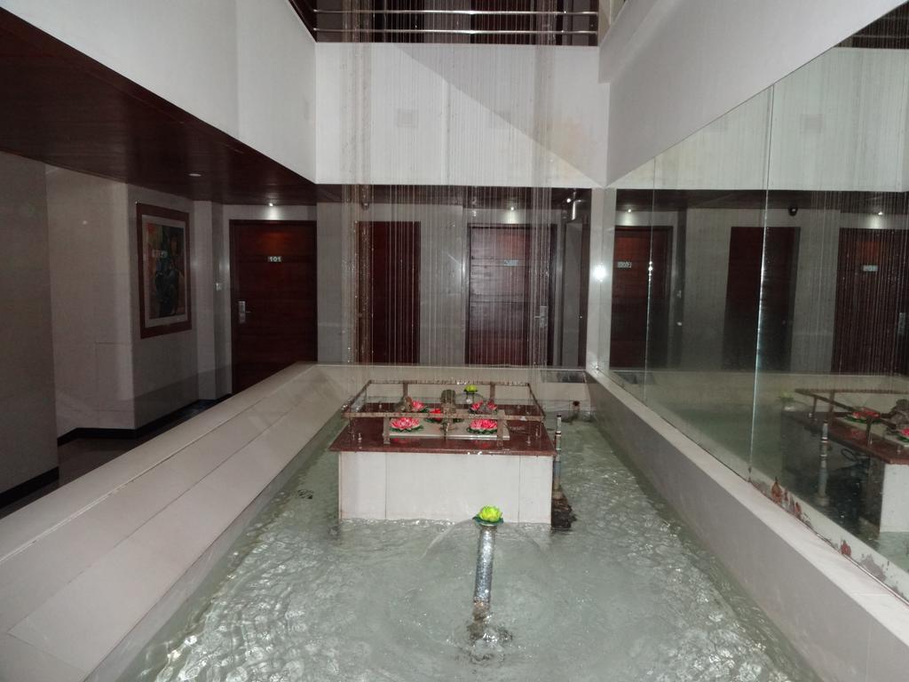 Lotus Comfort - A Pondy Hotel Pondicherry Esterno foto